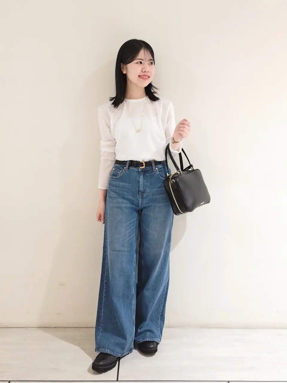 23区 S 百瀬 コーディネート画像