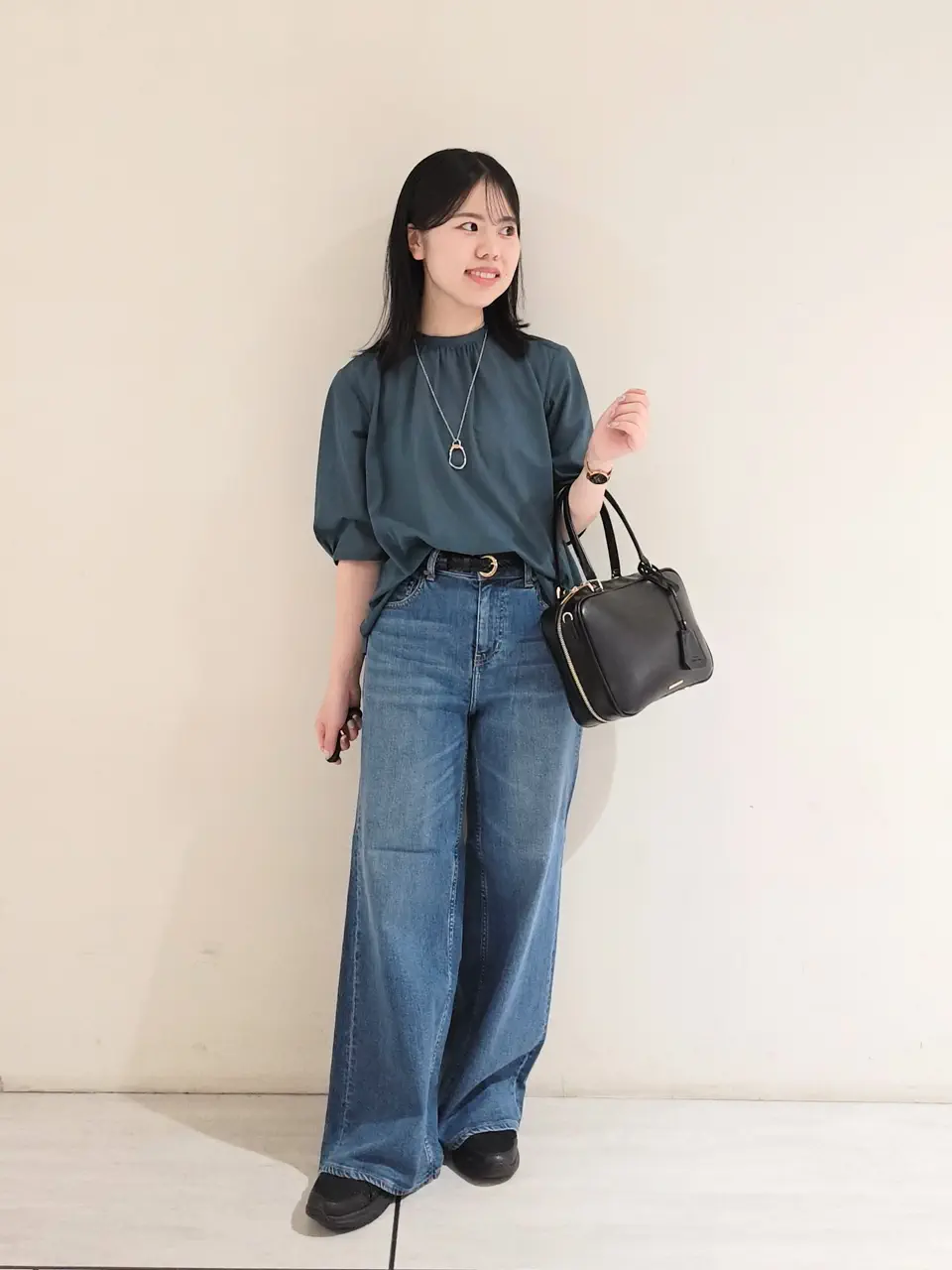 23区 S 百瀬 コーディネート画像