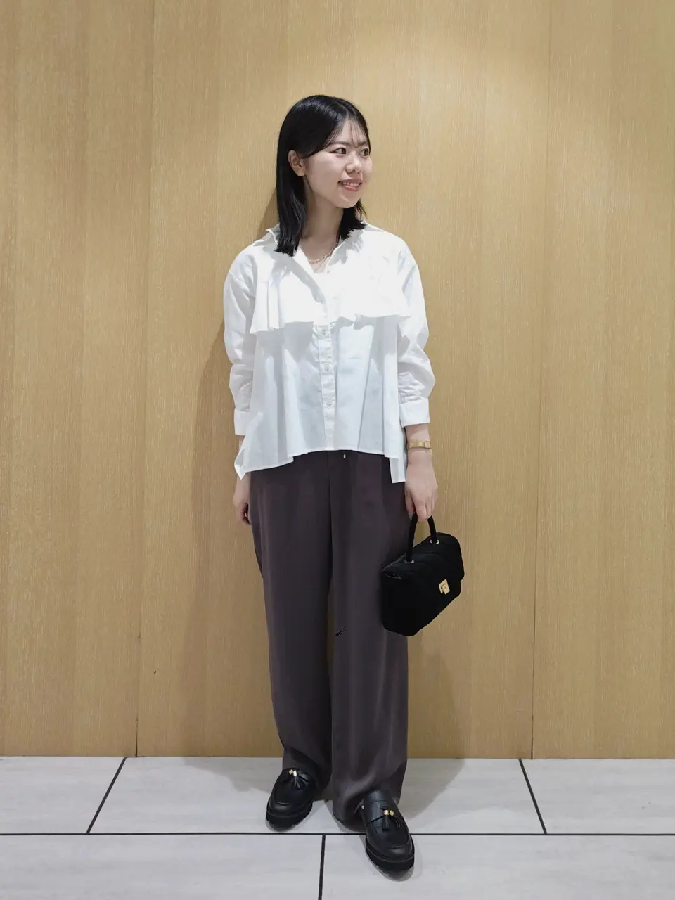 23区 S 百瀬 コーディネート画像