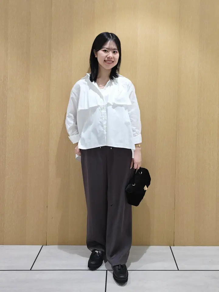 23区 S 百瀬 コーディネート画像