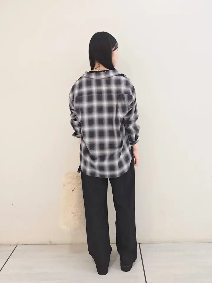 23区 S 百瀬 コーディネート画像