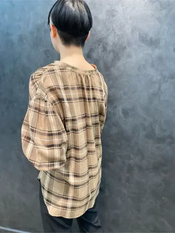 23区 S 畠山 コーディネート画像