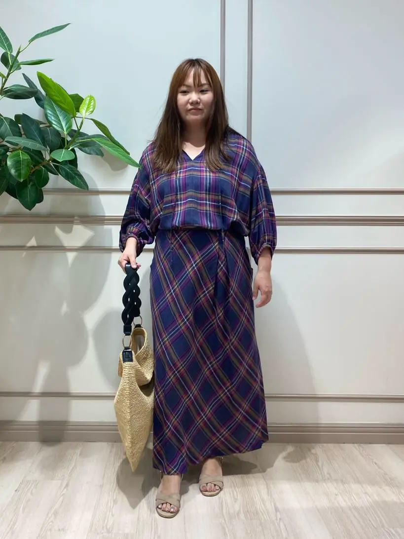  鳥井 コーディネート画像