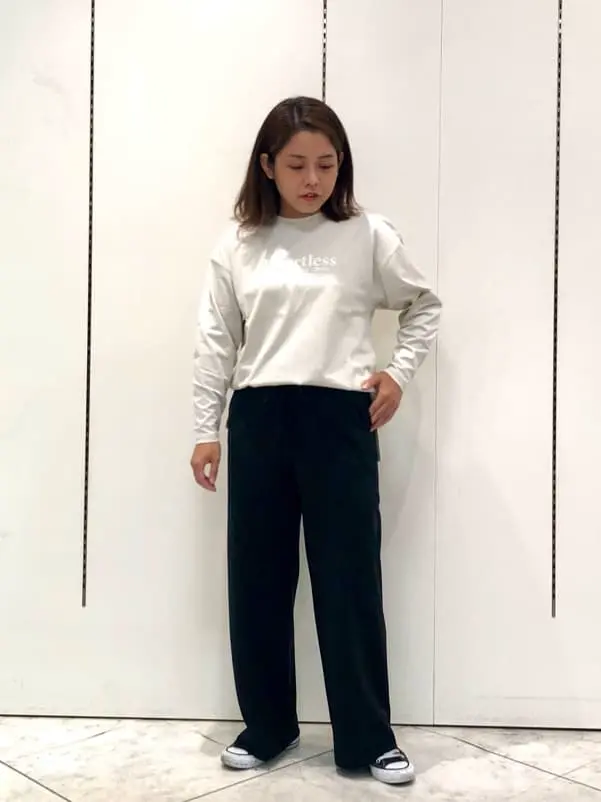 23区 S 小笠原 コーディネート画像