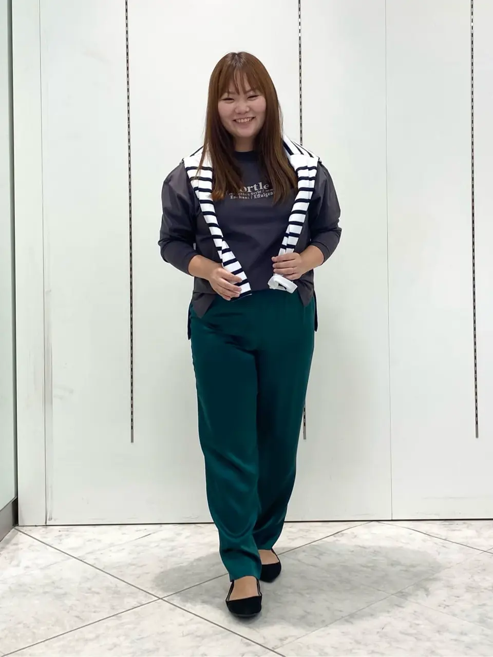  鳥井 コーディネート画像