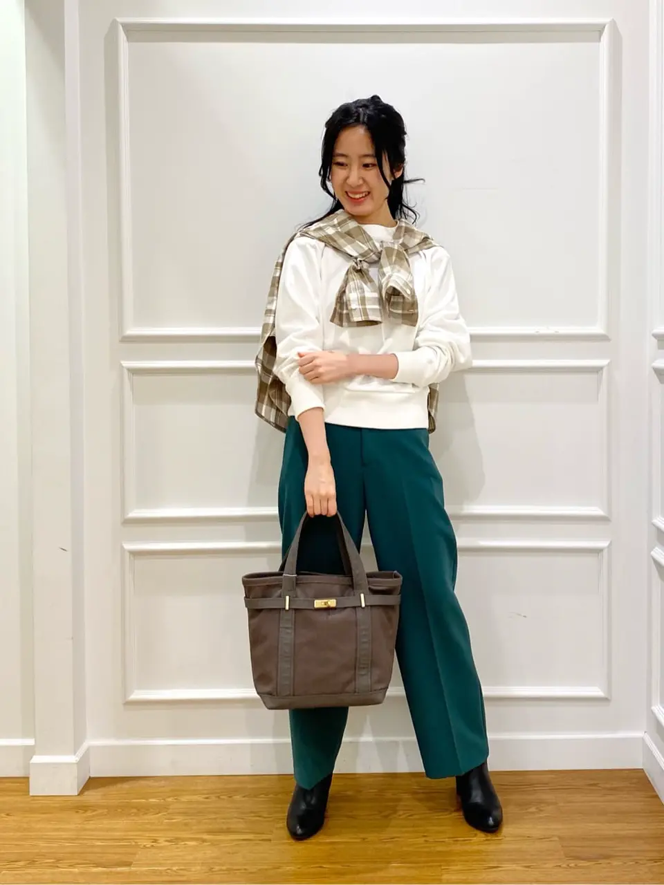  スタッフ コーディネート画像