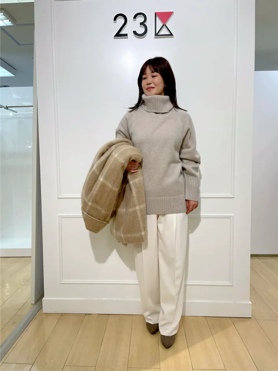 23区 S スタッフ コーディネート画像