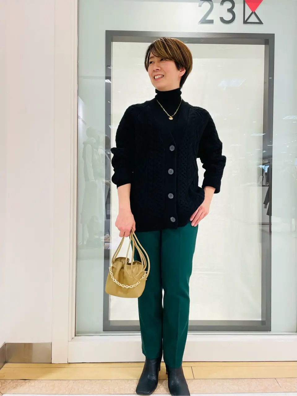  山川 コーディネート画像