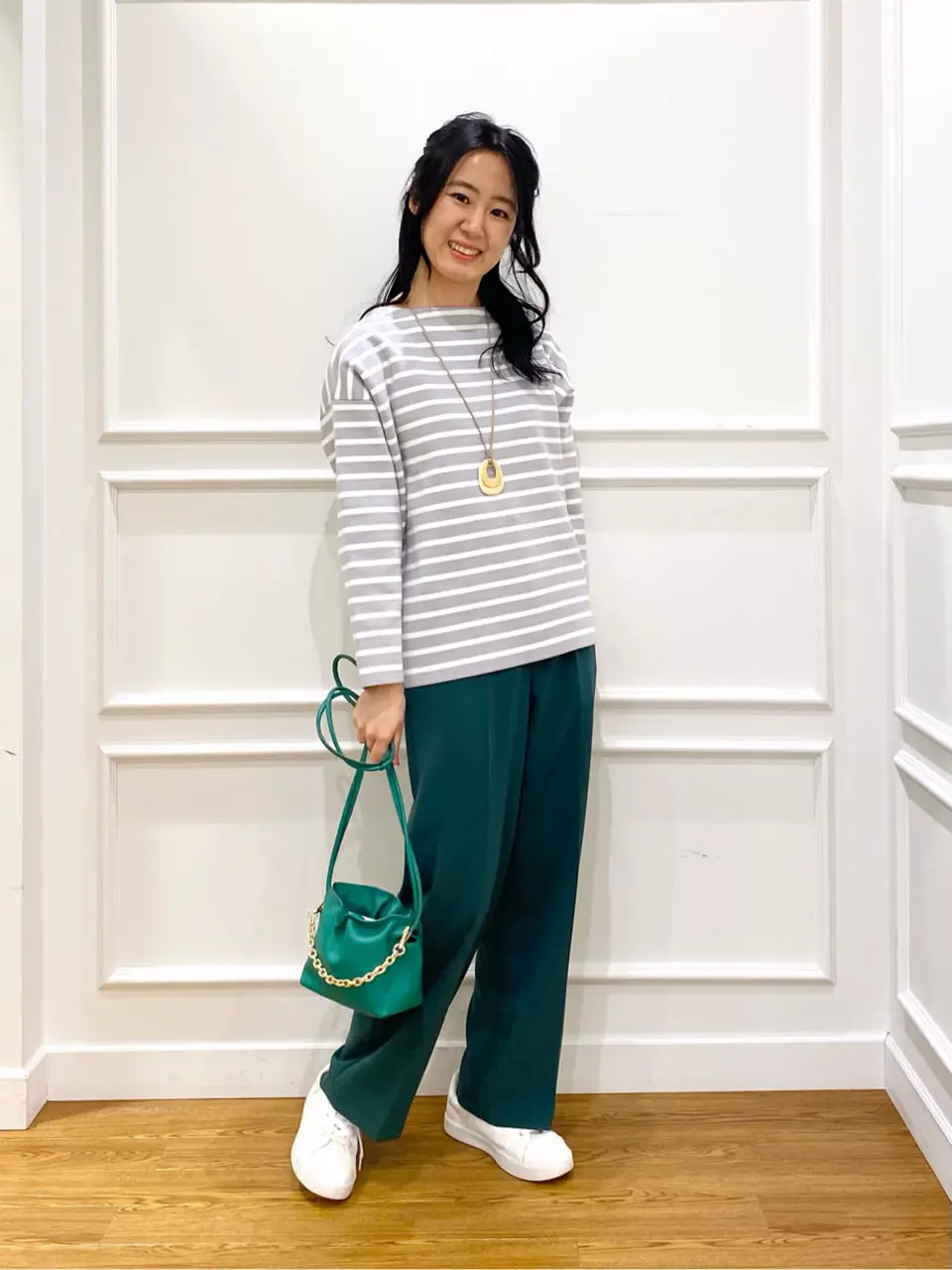  スタッフ コーディネート画像