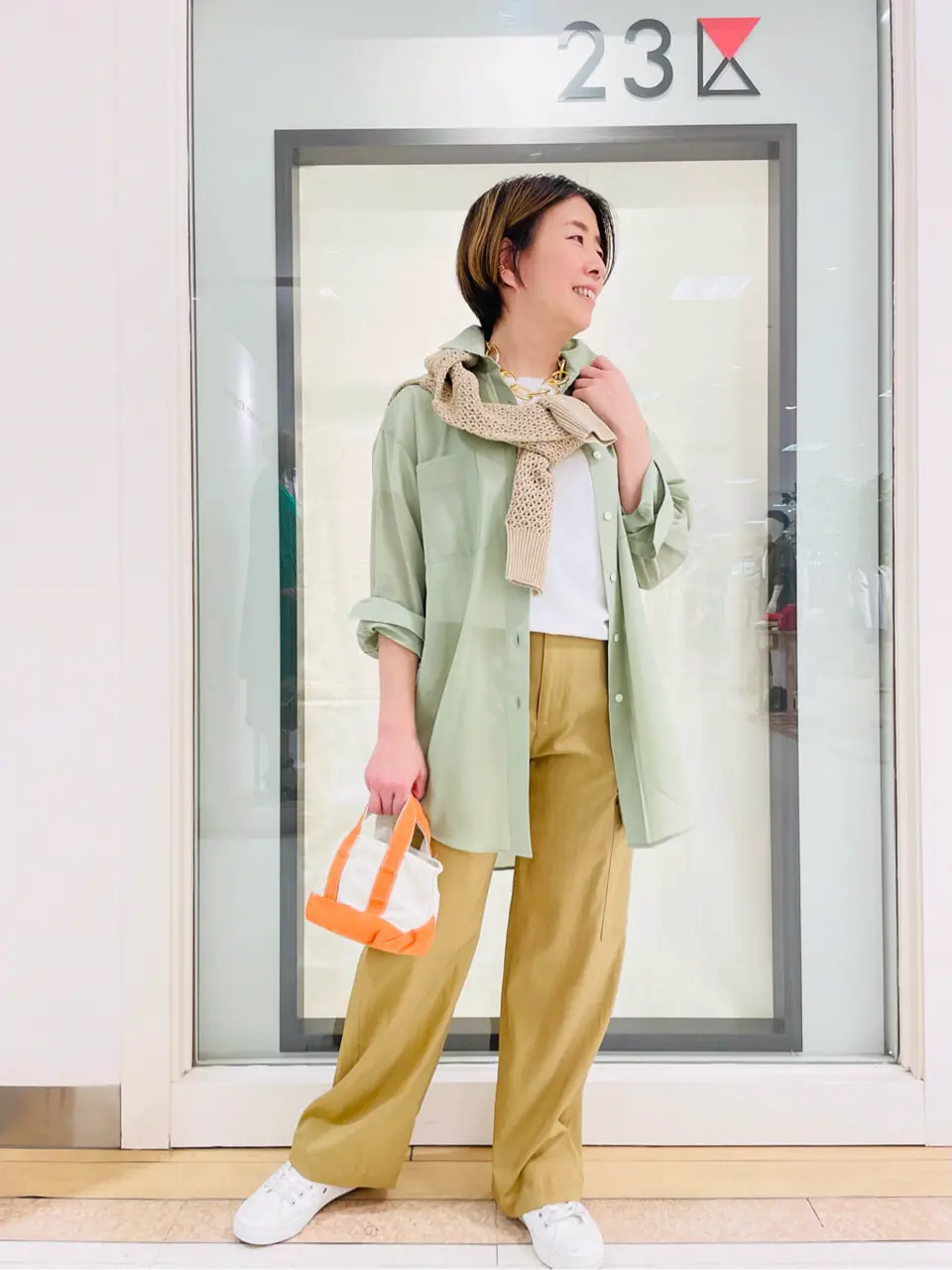  山川 コーディネート画像