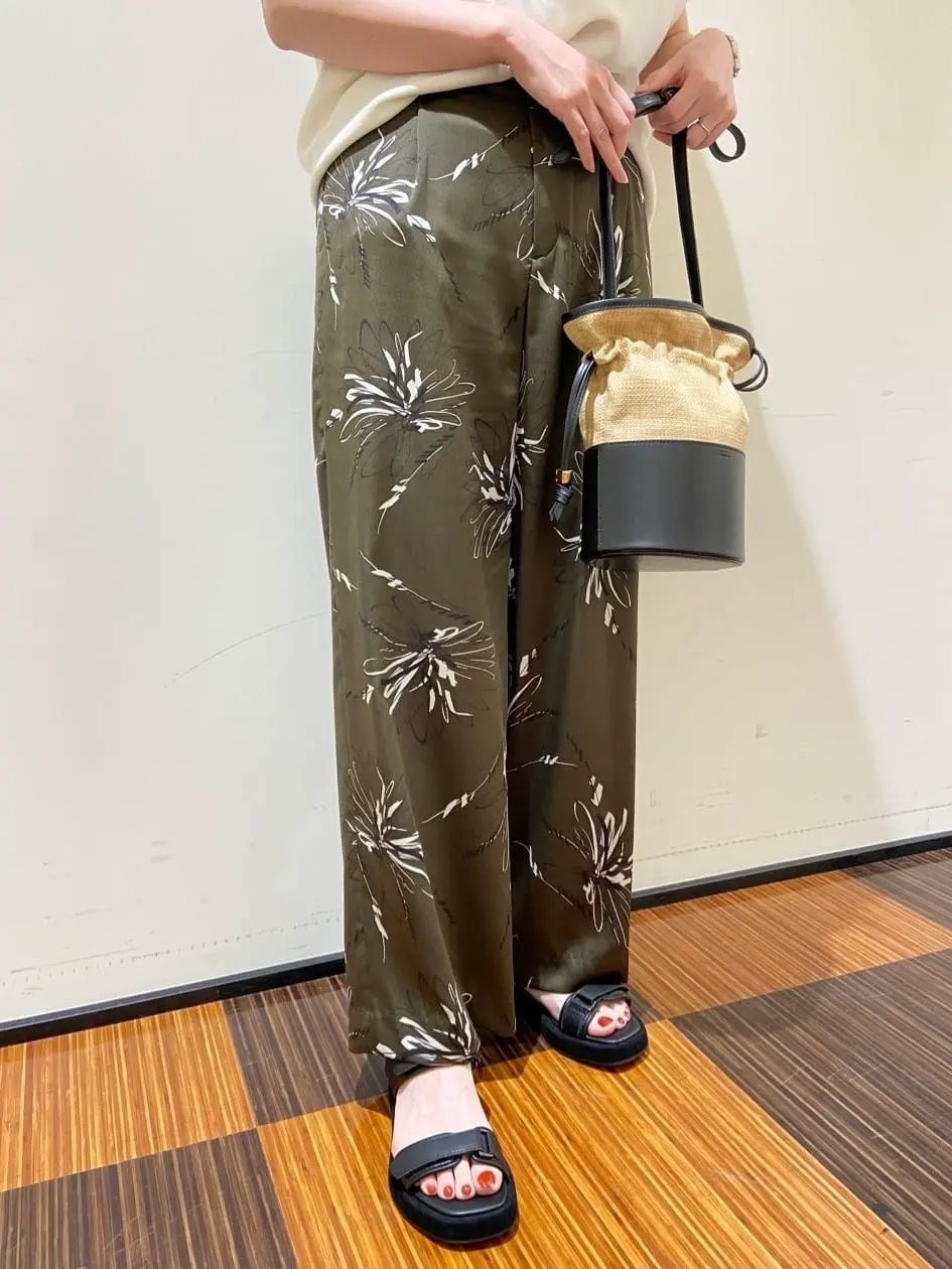 23区 S 深谷 コーディネート画像