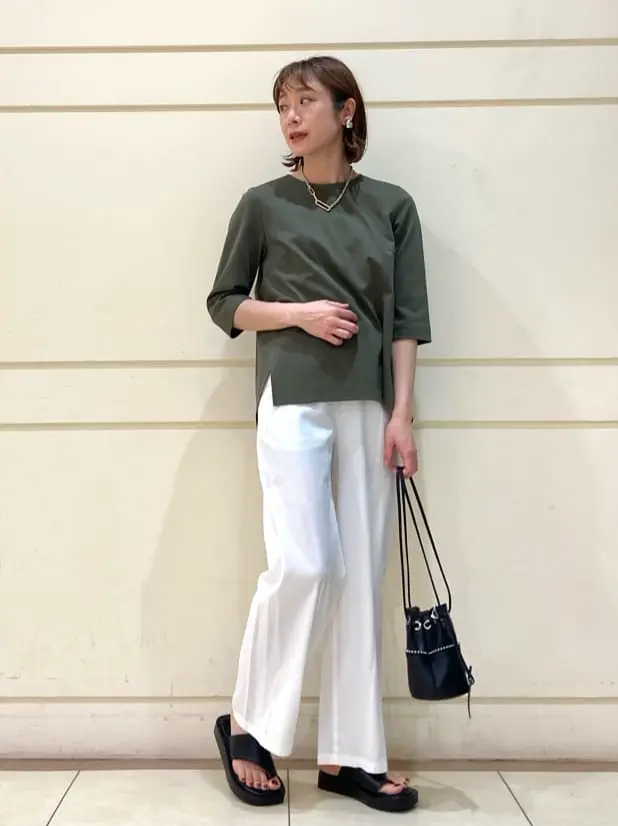  スタッフ コーディネート画像