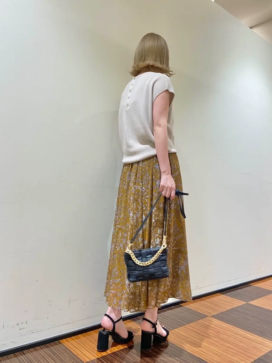 23区 S 深谷 コーディネート画像