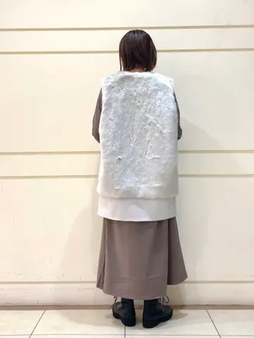 23区 S スタッフ コーディネート画像