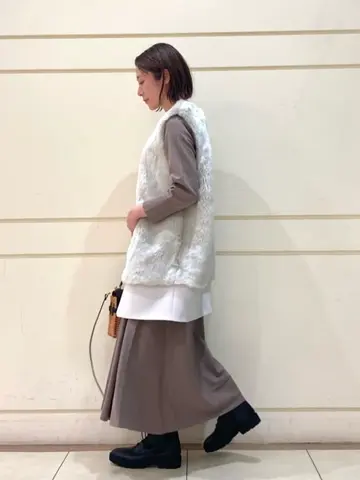 23区 S スタッフ コーディネート画像