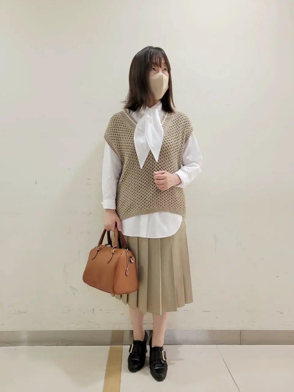  三ツ口 コーディネート画像