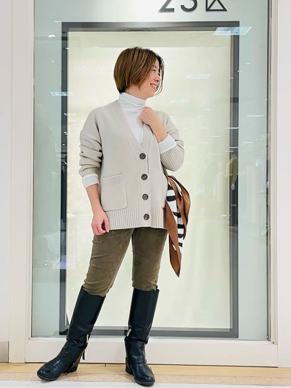  山川 コーディネート画像