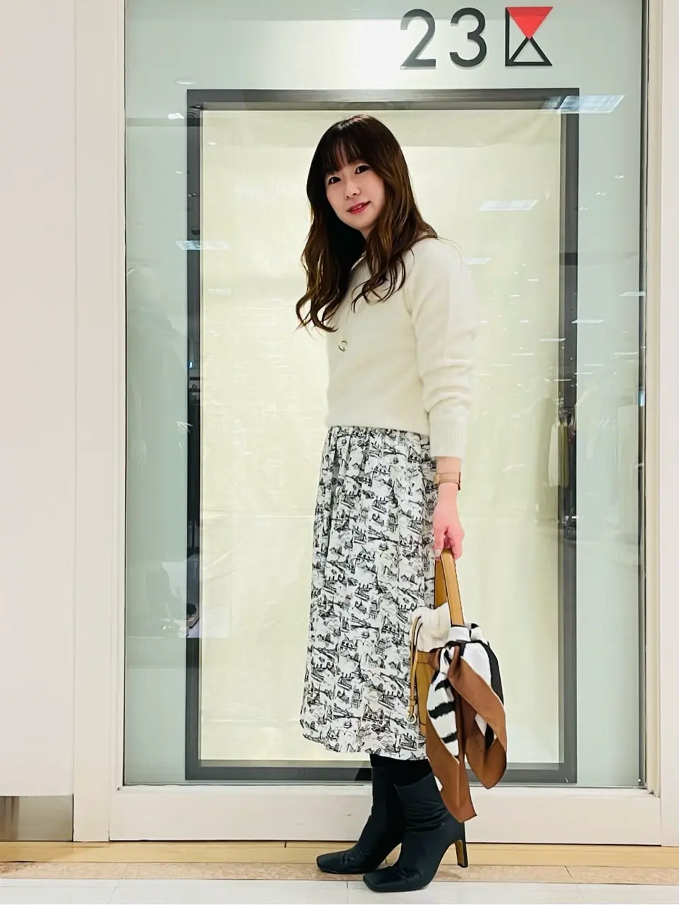 23区 S 森口 コーディネート画像