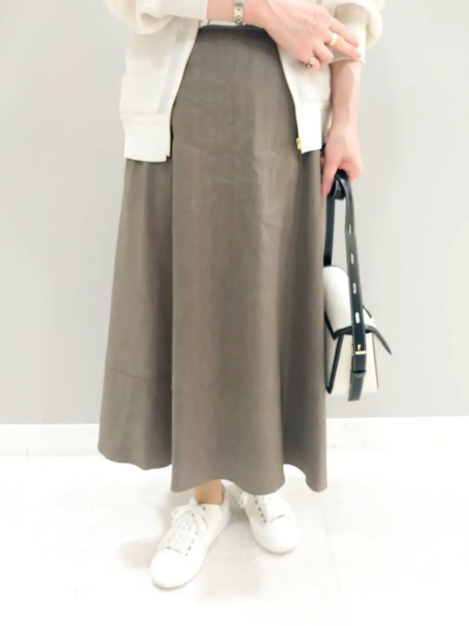 23区 S 服部 コーディネート画像