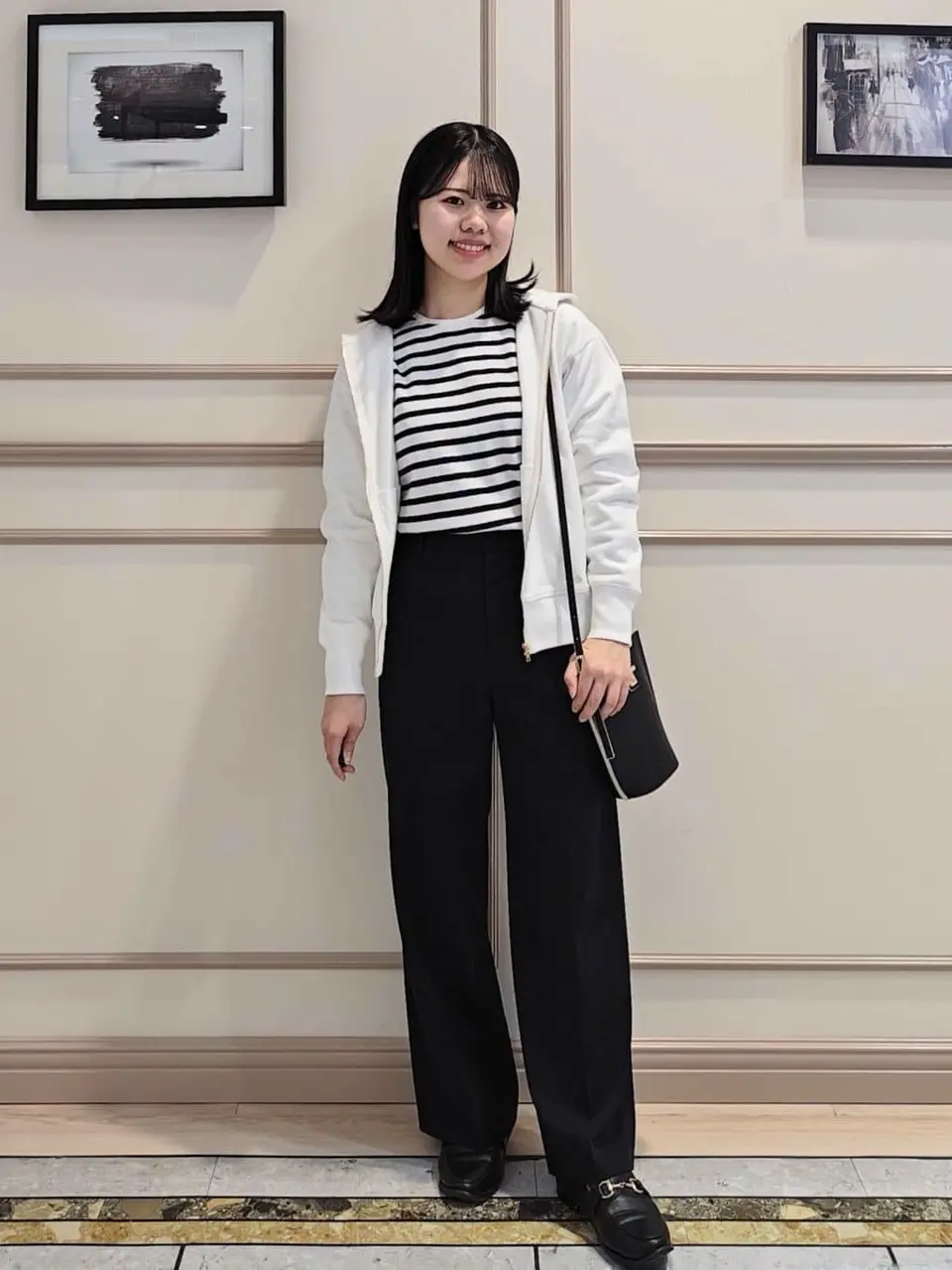 23区 S 百瀬 コーディネート画像