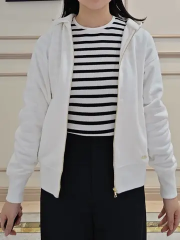 23区 S 百瀬 コーディネート画像