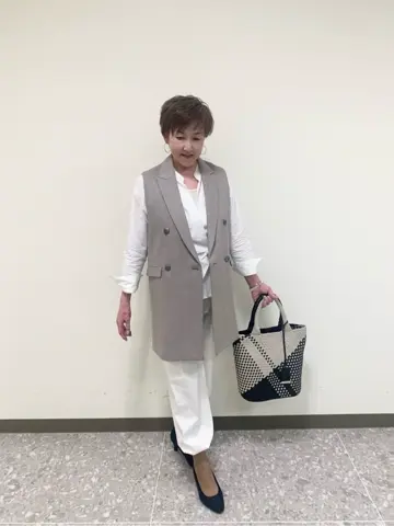 23区 S 塩谷美喜 コーディネート画像