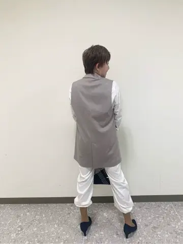 23区 S 塩谷美喜 コーディネート画像