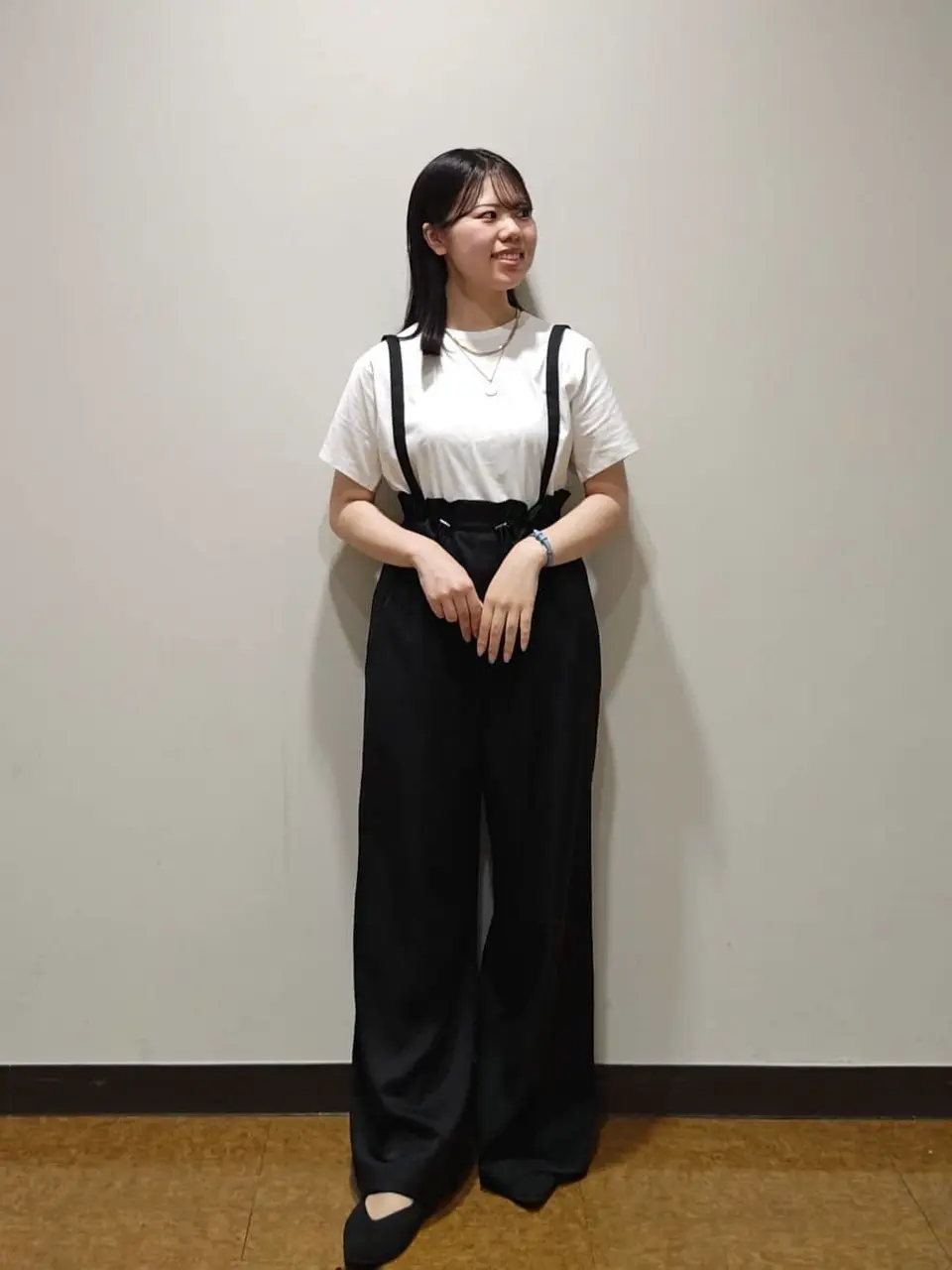 23区 S 百瀬 コーディネート画像