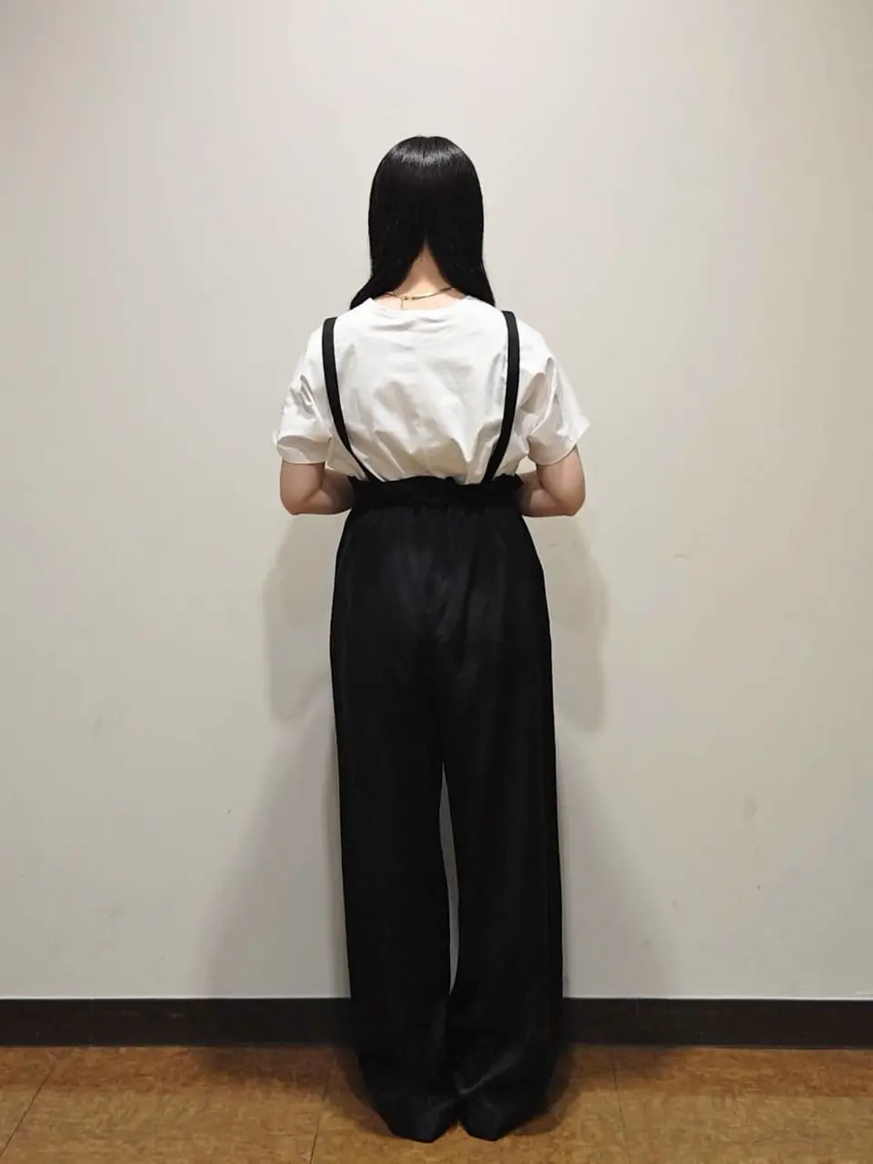 23区 S 百瀬 コーディネート画像