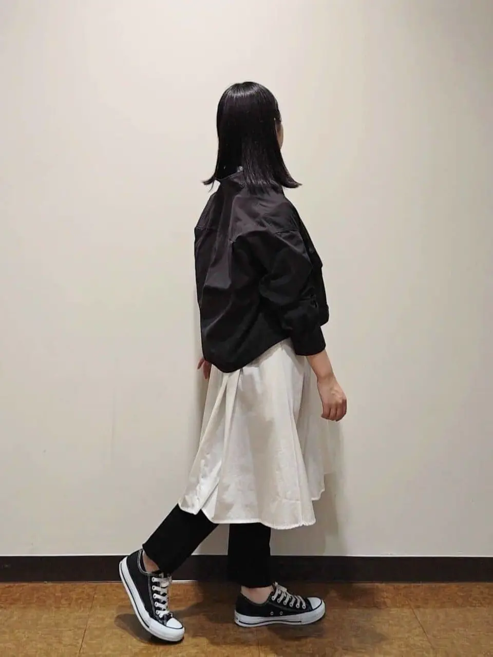 23区 S 百瀬 コーディネート画像