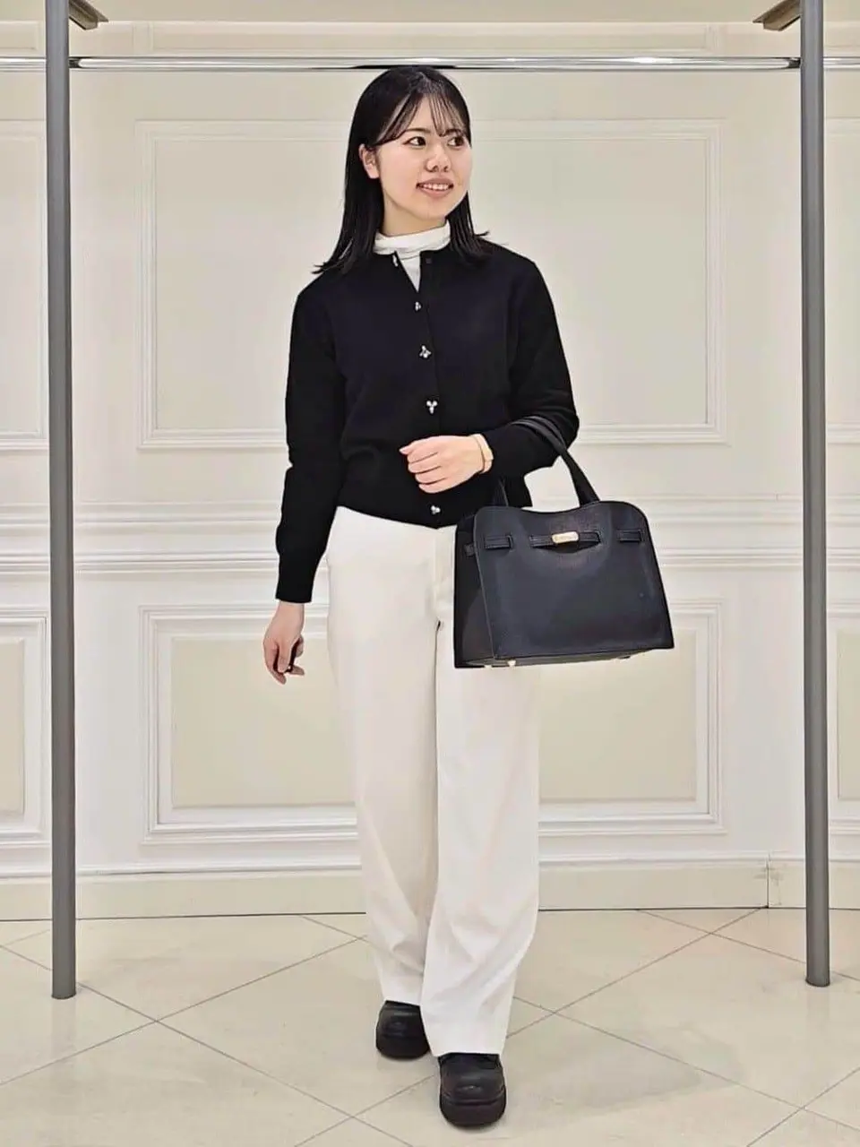 23区 S 百瀬 コーディネート画像