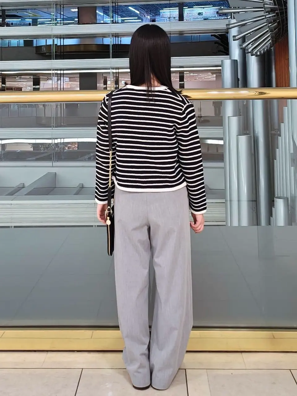 23区 S 百瀬 コーディネート画像