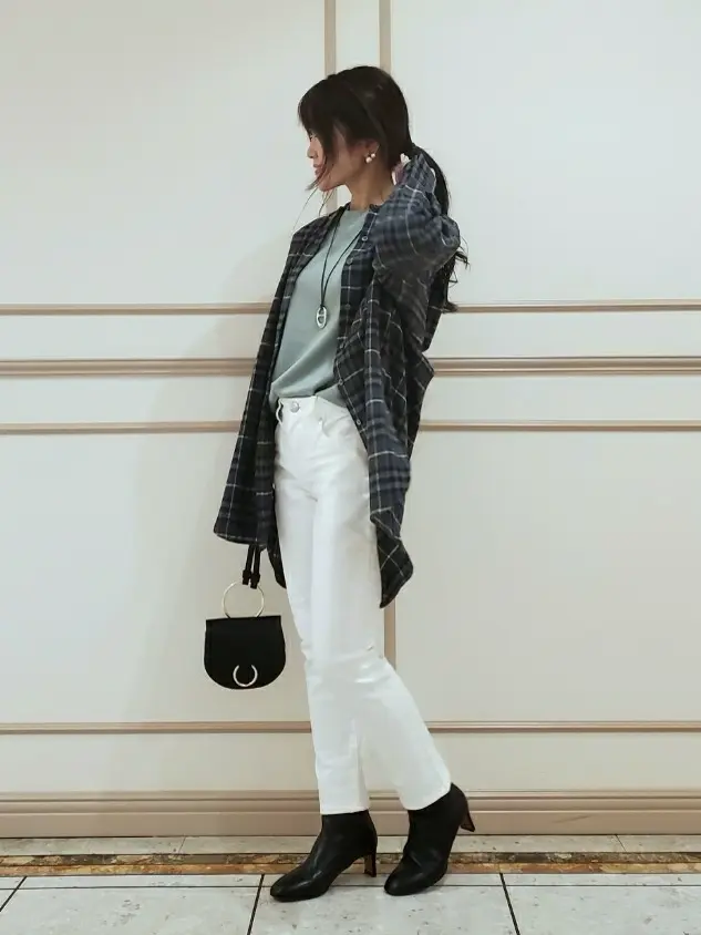 23区 濱地 コーディネート画像