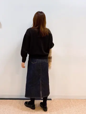 23区 島袋 コーディネート画像