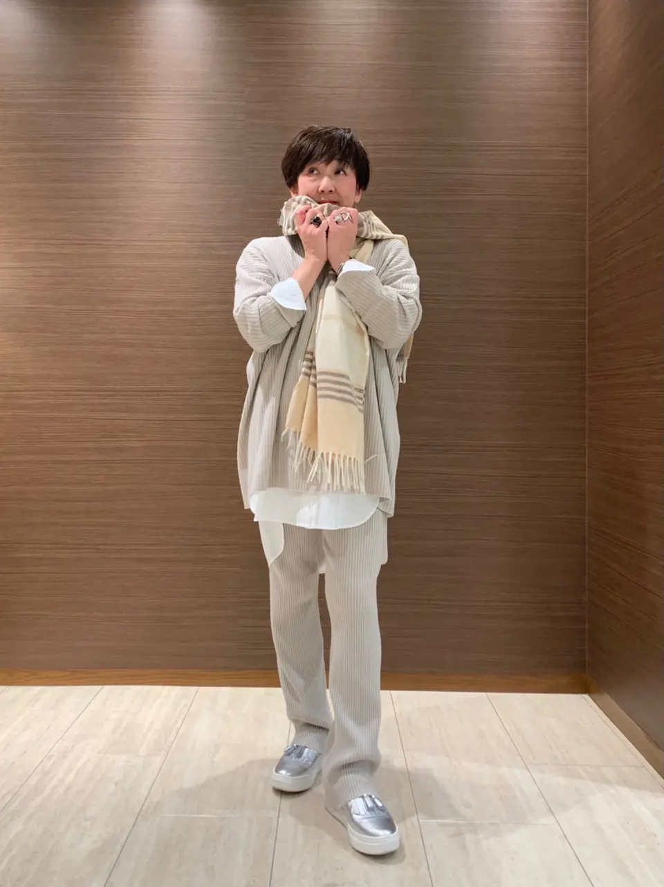 23区 塩谷美喜 コーディネート画像