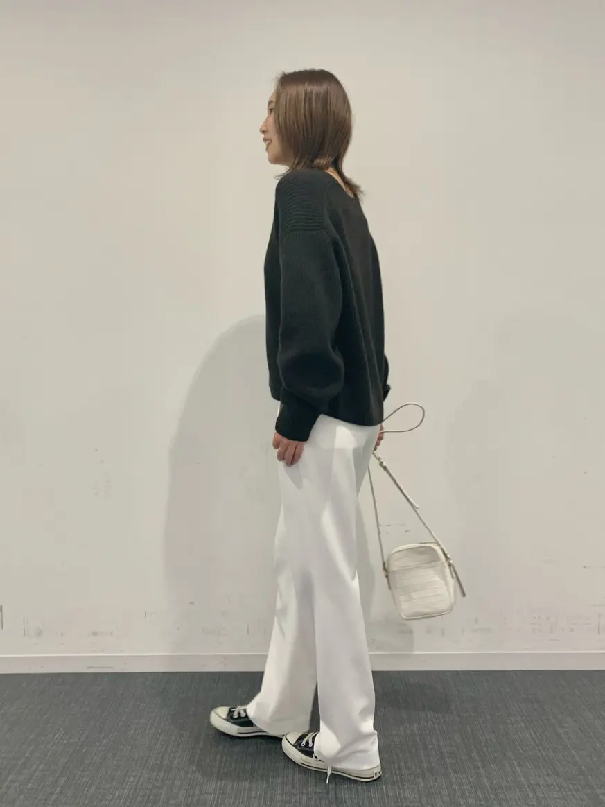 23区 秋葉 コーディネート画像