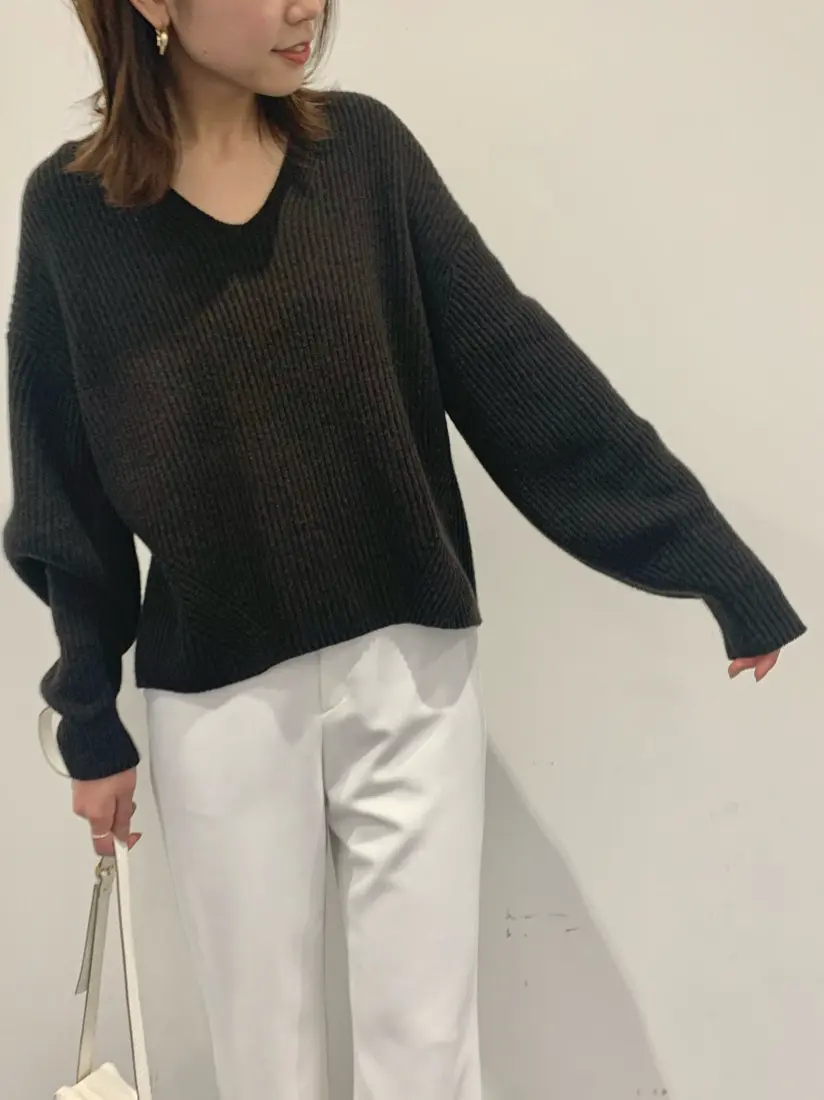 23区 秋葉 コーディネート画像