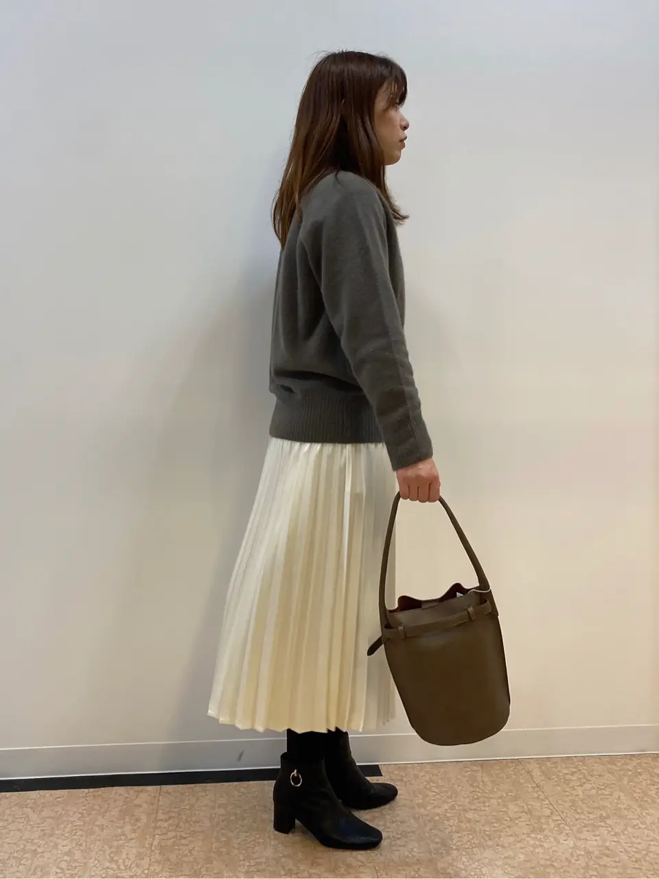 23区 島袋 コーディネート画像