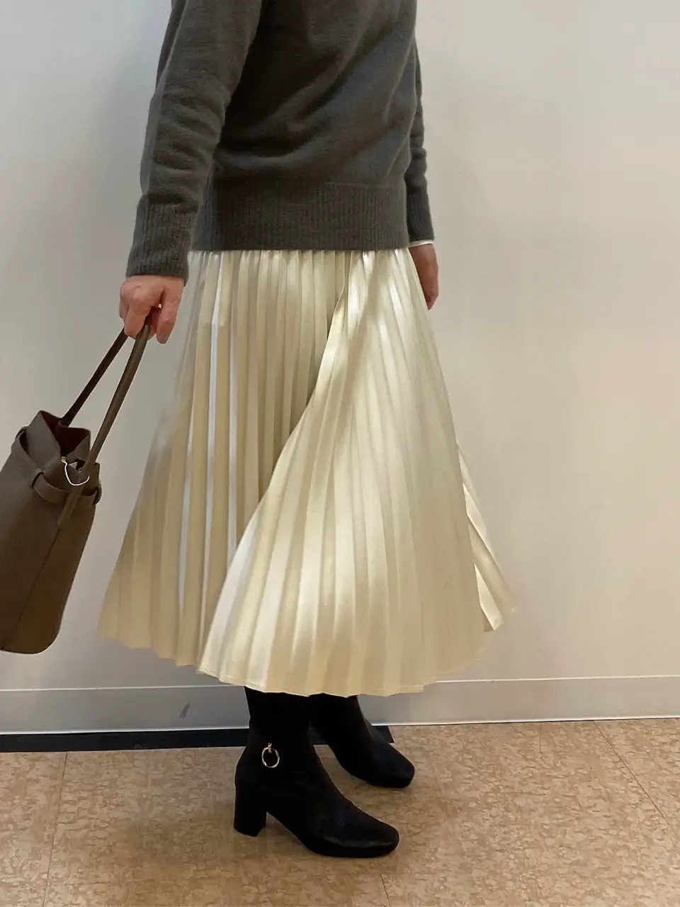 23区 島袋 コーディネート画像