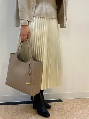 23区 島袋 コーディネート画像