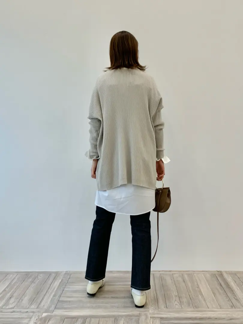 23区 秋葉 コーディネート画像