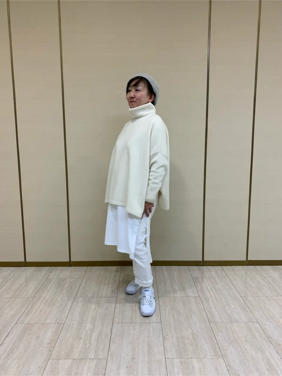 23区 塩谷美喜 コーディネート画像