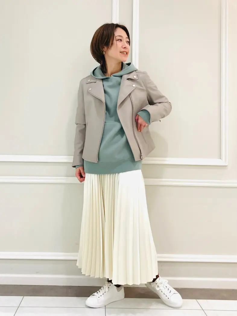  スタッフ コーディネート画像