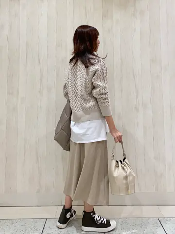 23区 Kanako コーディネート画像