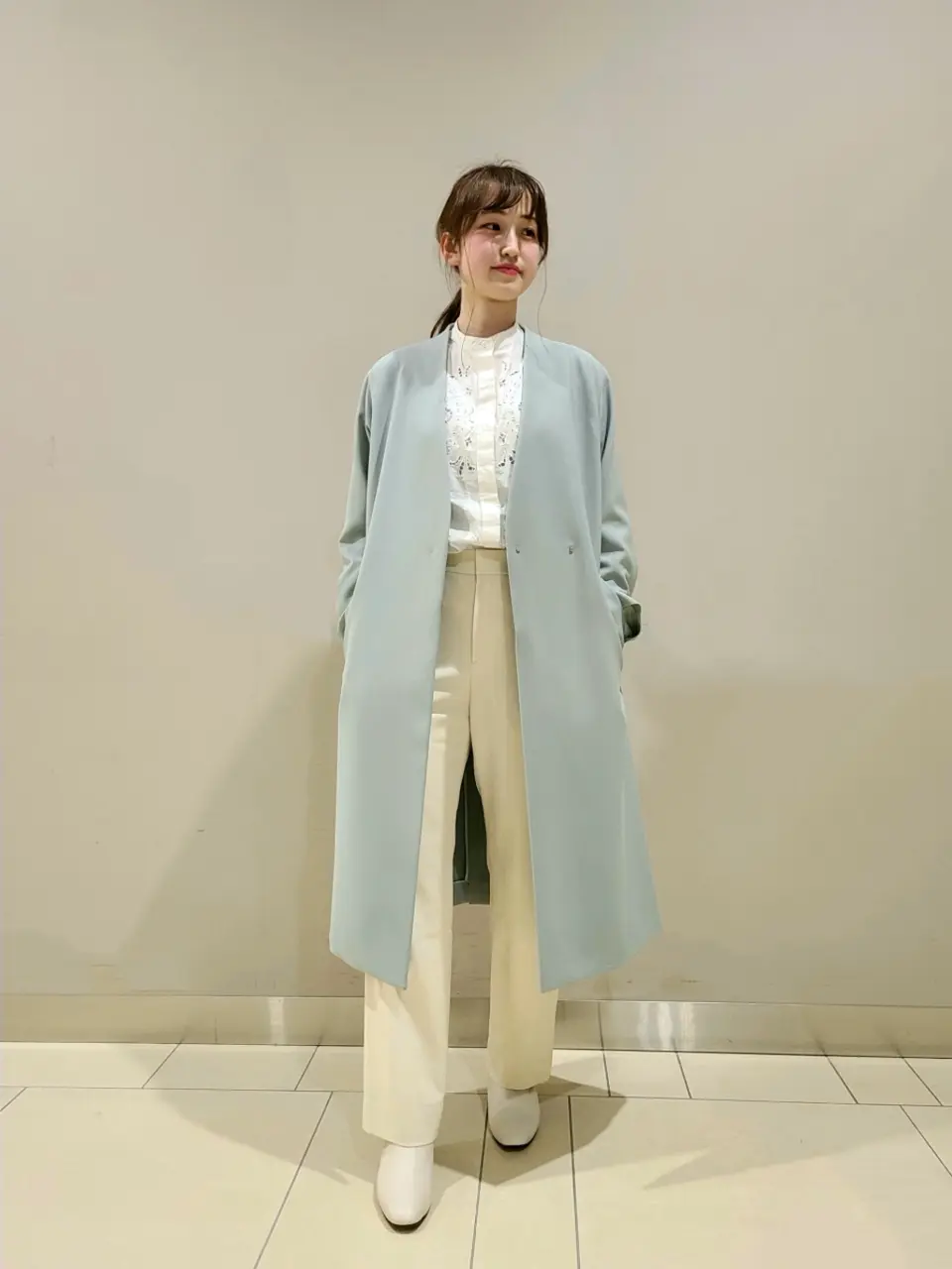  スタッフ. コーディネート画像