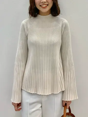 23区 秋葉 コーディネート画像