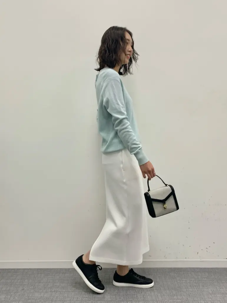 23区 秋葉 コーディネート画像