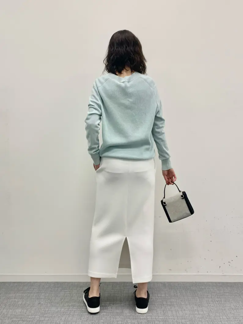 23区 秋葉 コーディネート画像