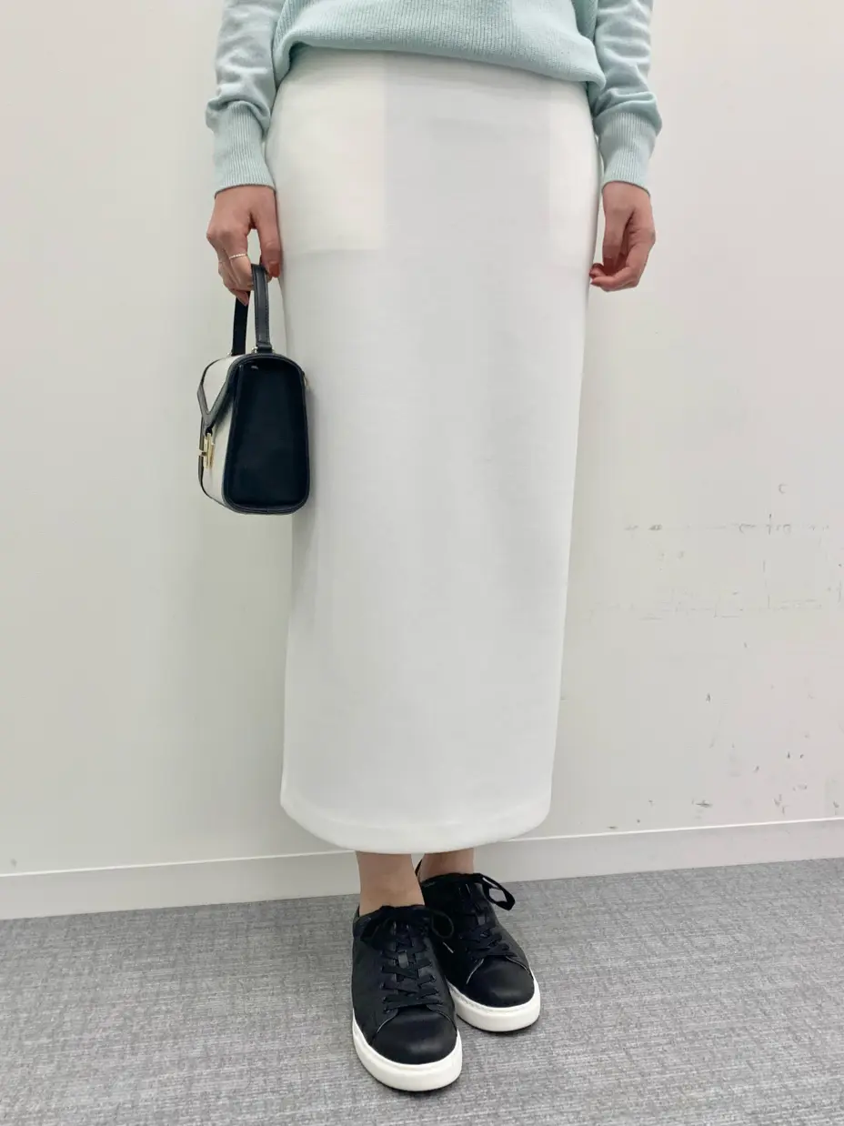 23区 秋葉 コーディネート画像