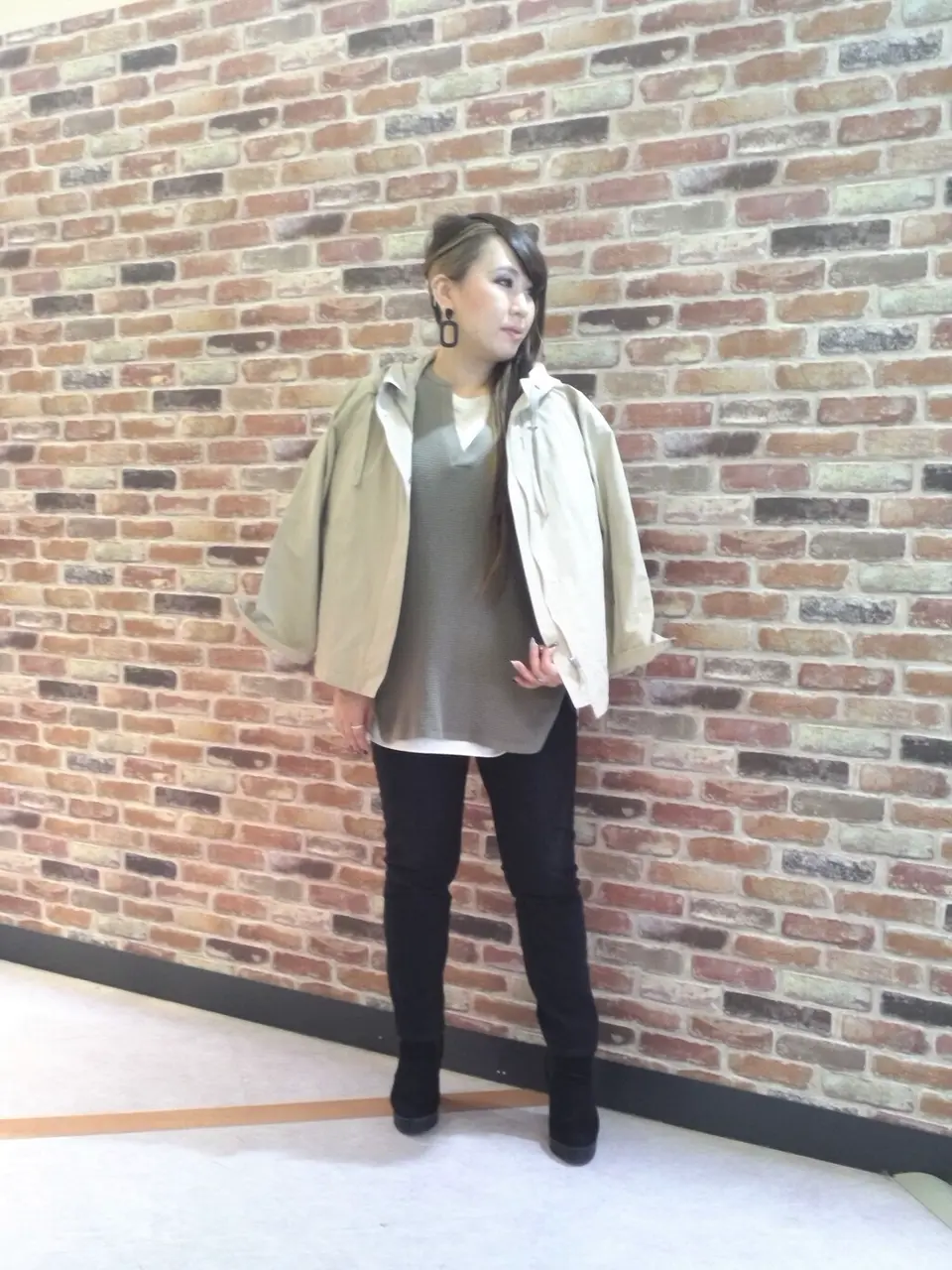  スタッフ コーディネート画像